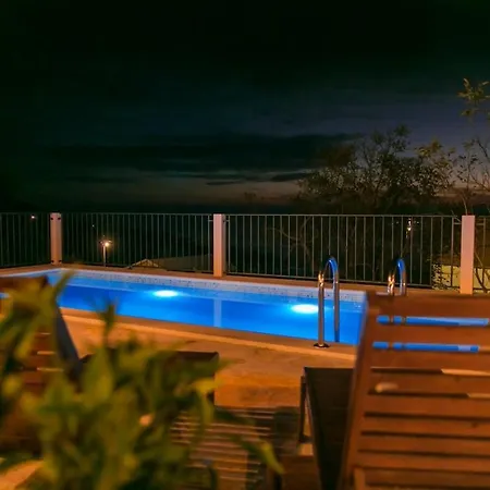 Stonehouse Luma - Makarska Exklusiv Ferienhaus