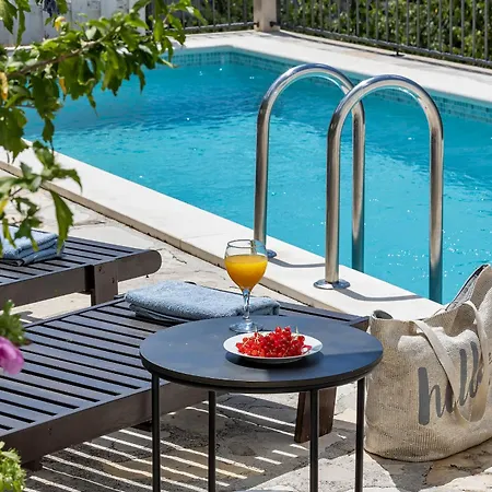 Stonehouse Luma - Makarska Exklusiv * Bast