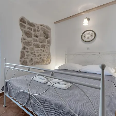 Stonehouse Luma - Makarska Exklusiv * Bast